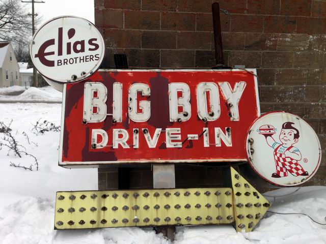 Big Boy Sign From Farmington Branch